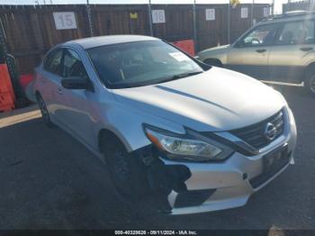  Salvage Nissan Altima