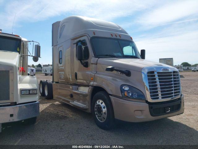  Salvage Freightliner Cascadia 125