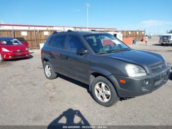  Salvage Hyundai TUCSON