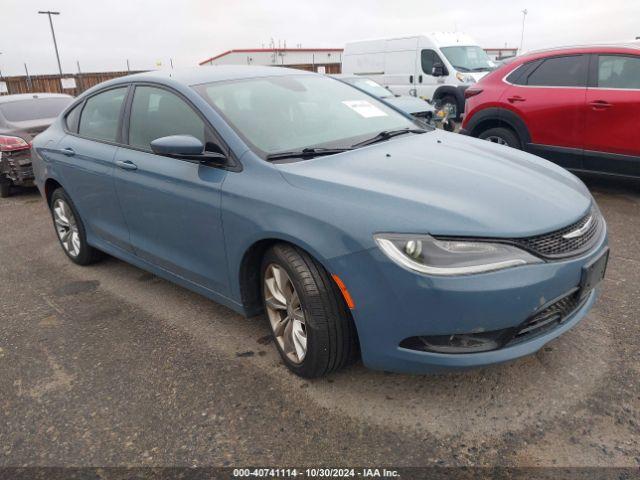  Salvage Chrysler 200