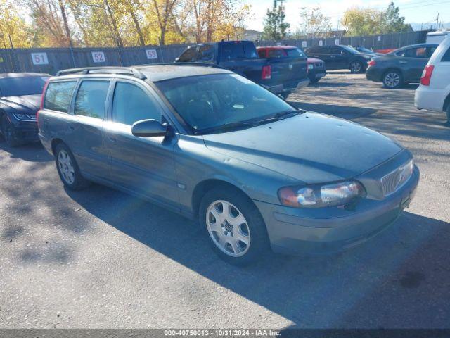  Salvage Volvo V70