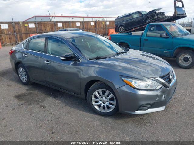  Salvage Nissan Altima