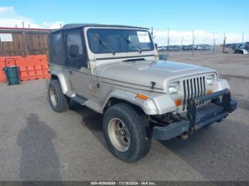  Salvage Jeep Wrangler