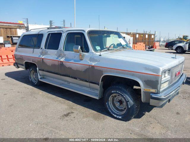  Salvage GMC Suburban