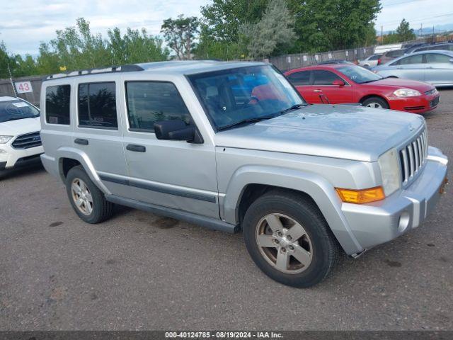  Salvage Jeep Commander