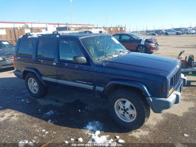  Salvage Jeep Cherokee