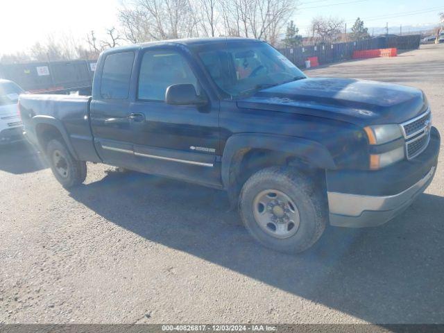  Salvage Chevrolet Silverado 2500