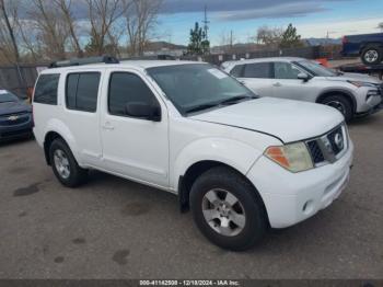  Salvage Nissan Pathfinder