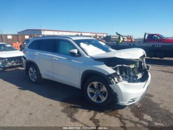  Salvage Toyota Highlander