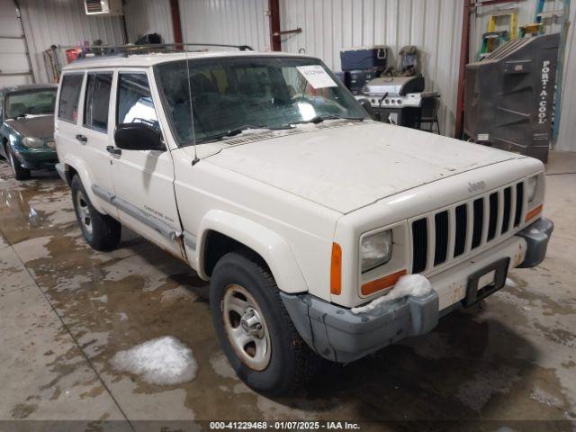  Salvage Jeep Cherokee