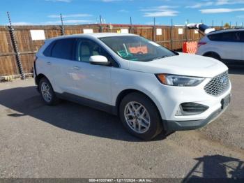  Salvage Ford Edge