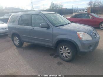  Salvage Honda CR-V