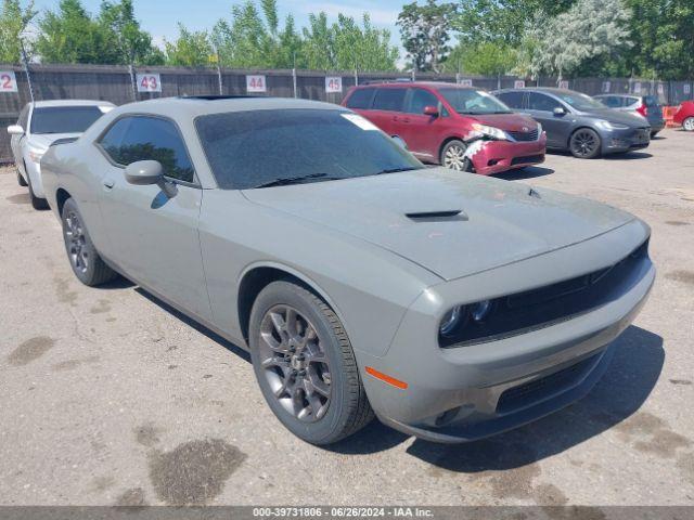  Salvage Dodge Challenger