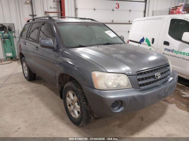  Salvage Toyota Highlander