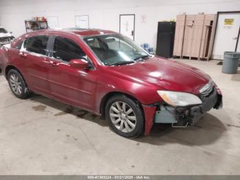  Salvage Chrysler 200