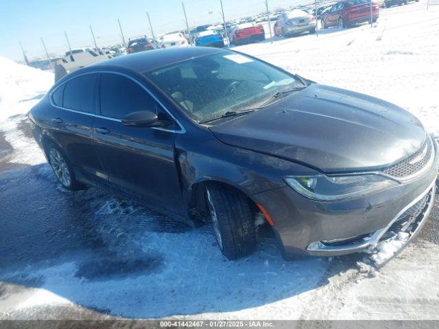  Salvage Chrysler 200