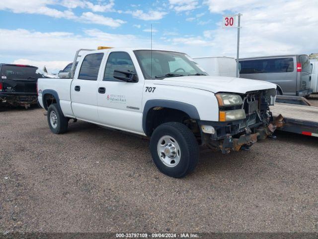  Salvage Chevrolet Silverado 2500