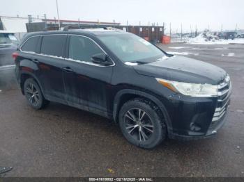  Salvage Toyota Highlander