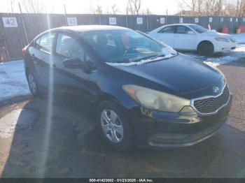  Salvage Kia Forte