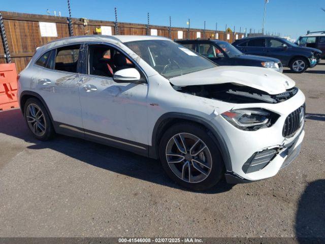  Salvage Mercedes-Benz GLA