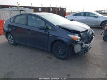  Salvage Toyota Prius