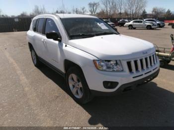  Salvage Jeep Compass