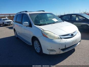  Salvage Toyota Sienna