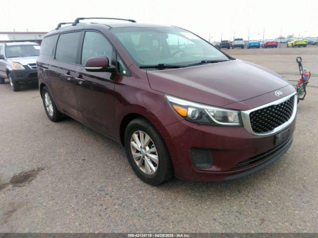  Salvage Kia Sedona