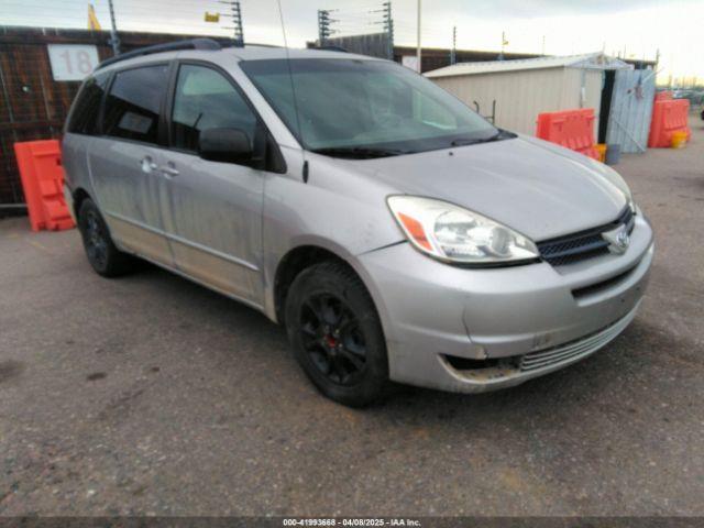  Salvage Toyota Sienna