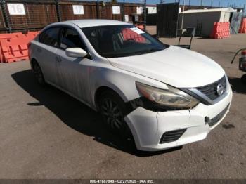  Salvage Nissan Altima