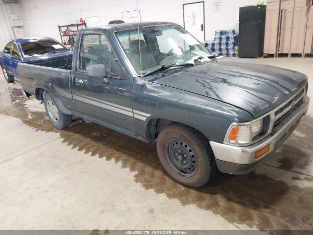  Salvage Toyota Pickup