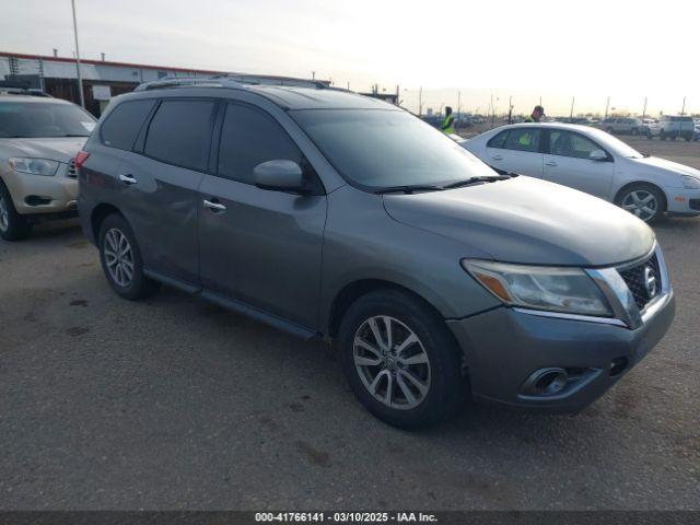  Salvage Nissan Pathfinder