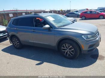  Salvage Volkswagen Tiguan