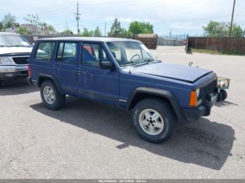  Salvage Jeep Cherokee