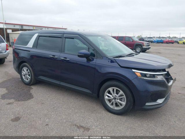  Salvage Kia Carnival