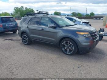  Salvage Ford Explorer