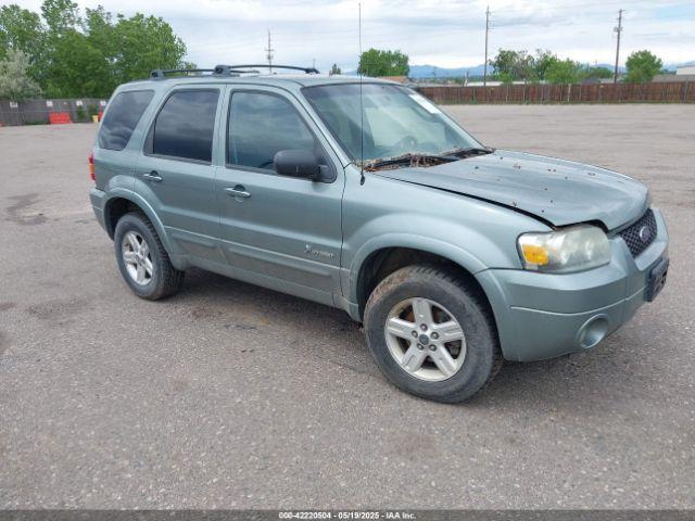  Salvage Ford Escape