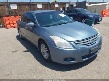  Salvage Nissan Altima