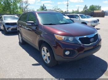  Salvage Kia Sorento