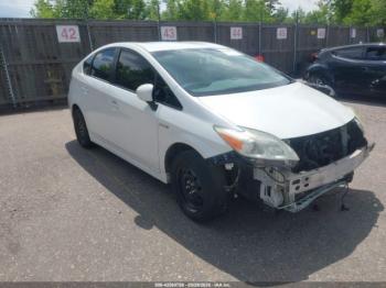  Salvage Toyota Prius