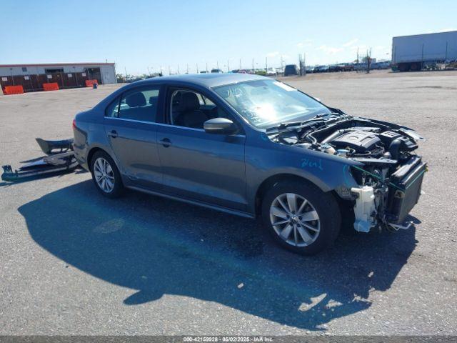  Salvage Volkswagen Jetta