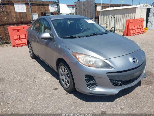  Salvage Mazda Mazda3