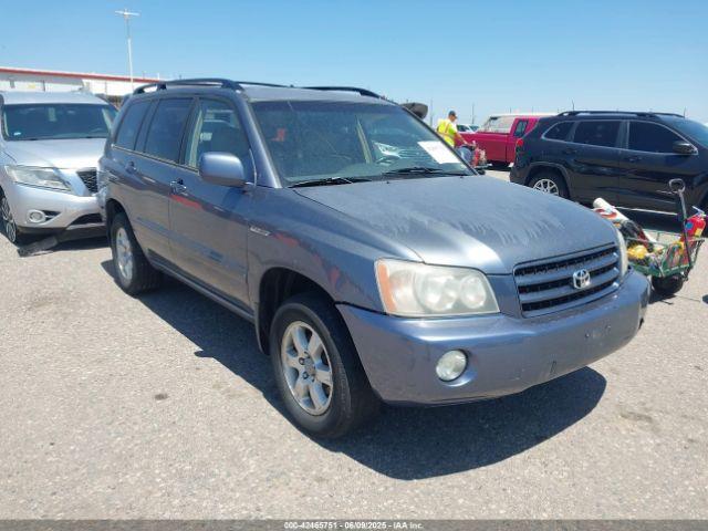  Salvage Toyota Highlander