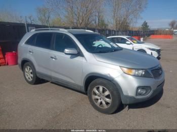  Salvage Kia Sorento