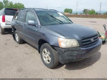  Salvage Toyota Highlander