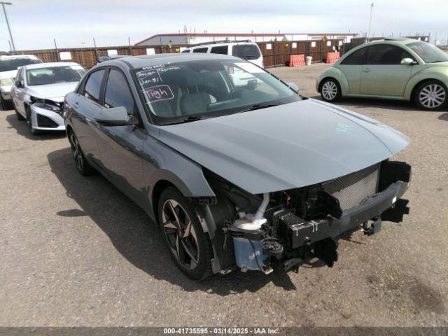  Salvage Hyundai ELANTRA