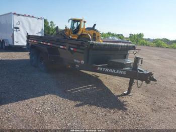  Salvage Pj Trailers Other