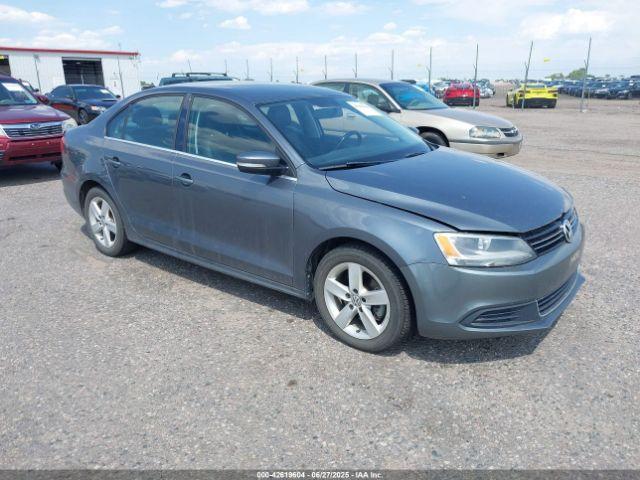  Salvage Volkswagen Jetta