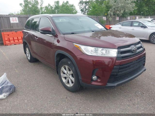  Salvage Toyota Highlander