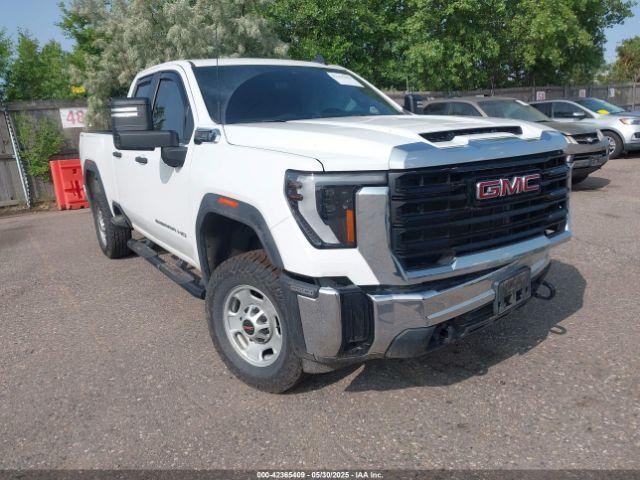  Salvage General Motors Sierra 2500HD